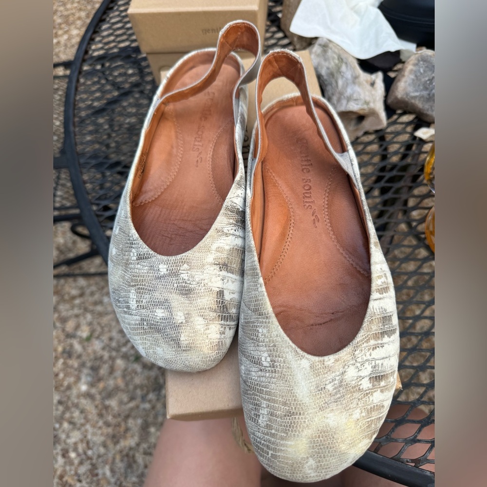 Gentle Souls, Gretchen Slide, Snake, Size 8